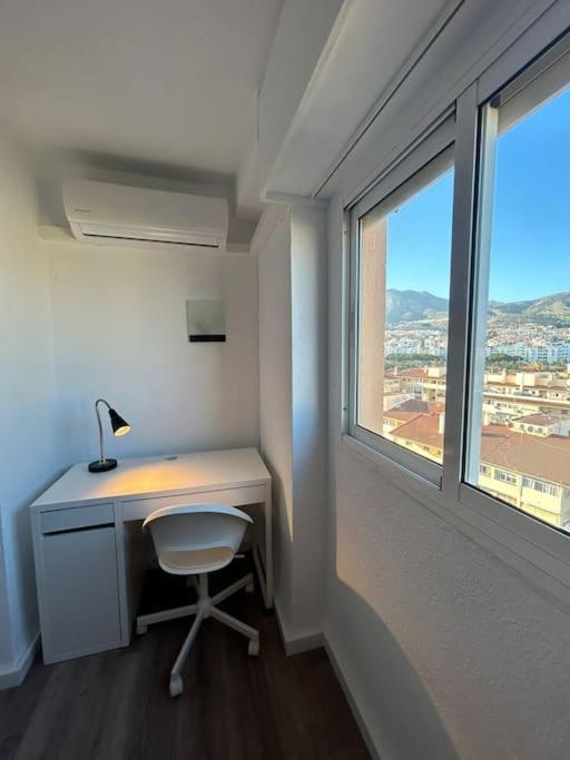 Atico C/Vistas, Recep 24H, Piscinas Y Parking Apartment Benalmádena Exterior photo